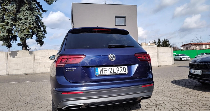 Volkswagen Tiguan cena 102900 przebieg: 175700, rok produkcji 2020 z Halinów małe 254